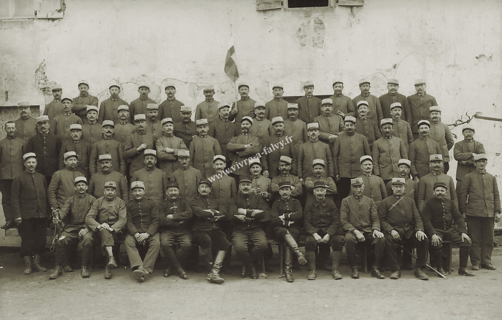 1 peronne 16 eme regiment d infanterie territorial 1