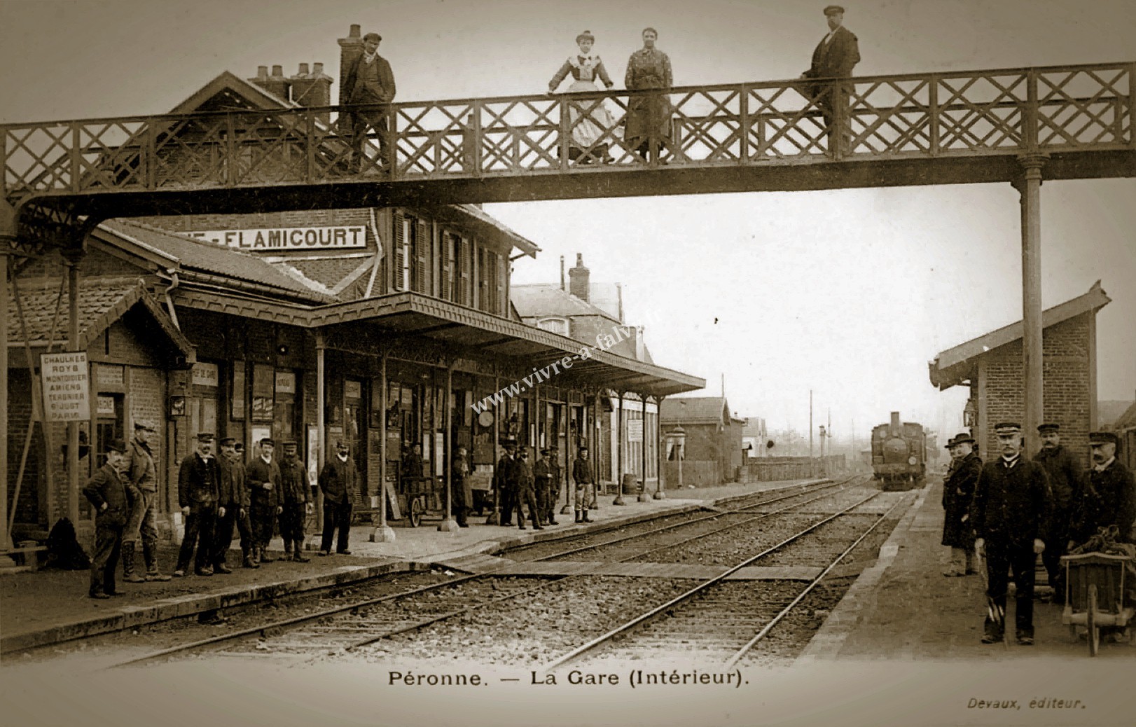 1 peronne la gare interieur 1