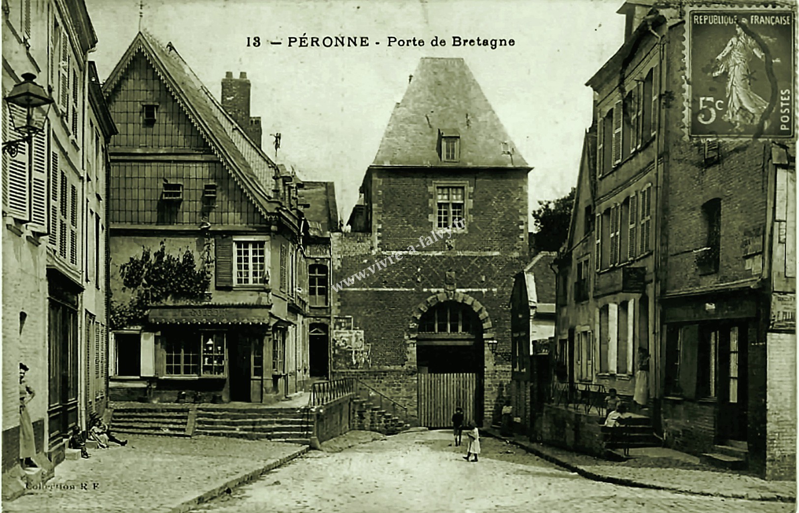 1 peronne la porte de bretagne 1