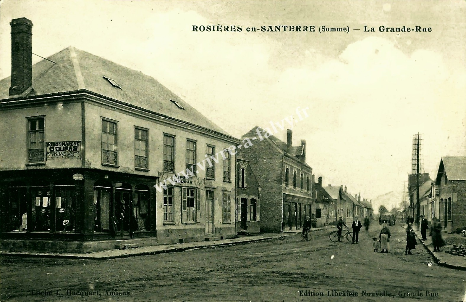 1 rosieres en santerre le grande rue