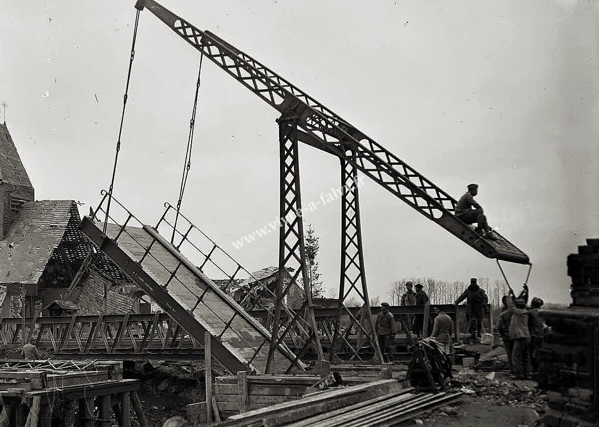 2 bethencourt construction pont levant par le genie 6