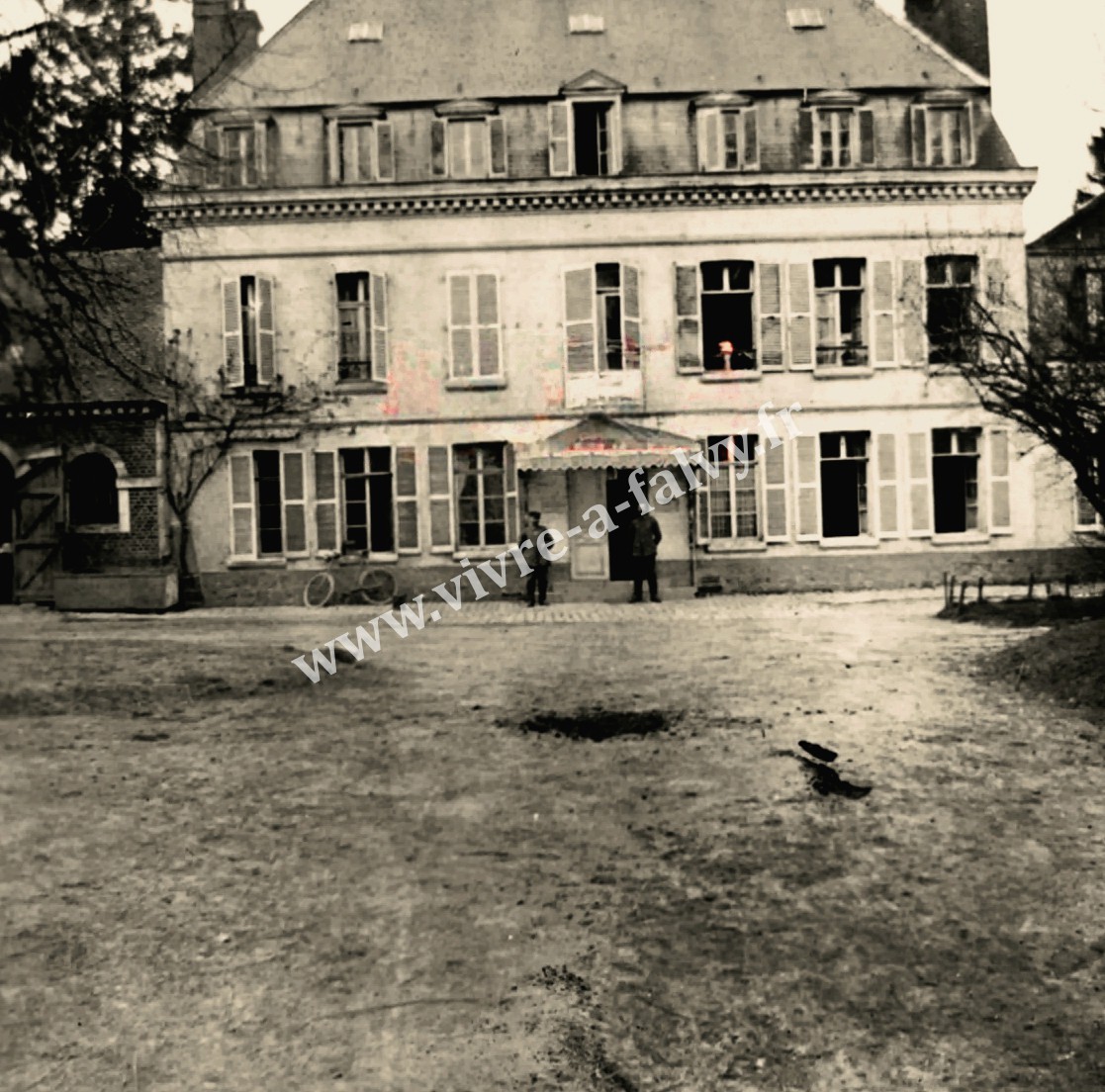 4 ennemain chateau occupation soldats allemands