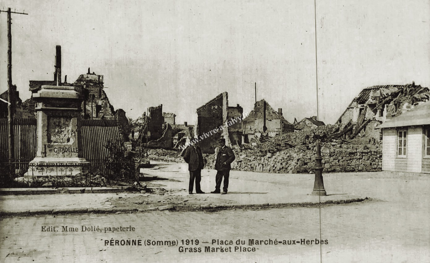 4 peronne 1919 place du marche aux herbes 1