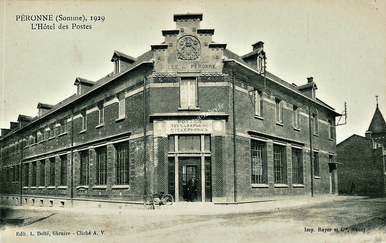 4 peronne 1929 l hotel des postes 1